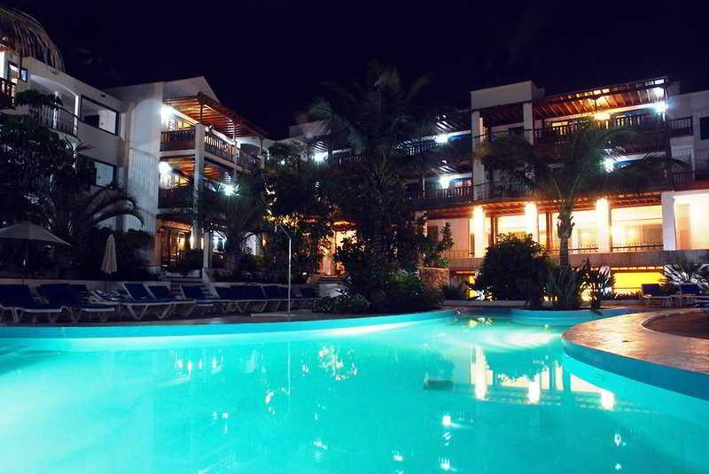 Nazaret Apartments Costa Teguise Dış mekan fotoğraf