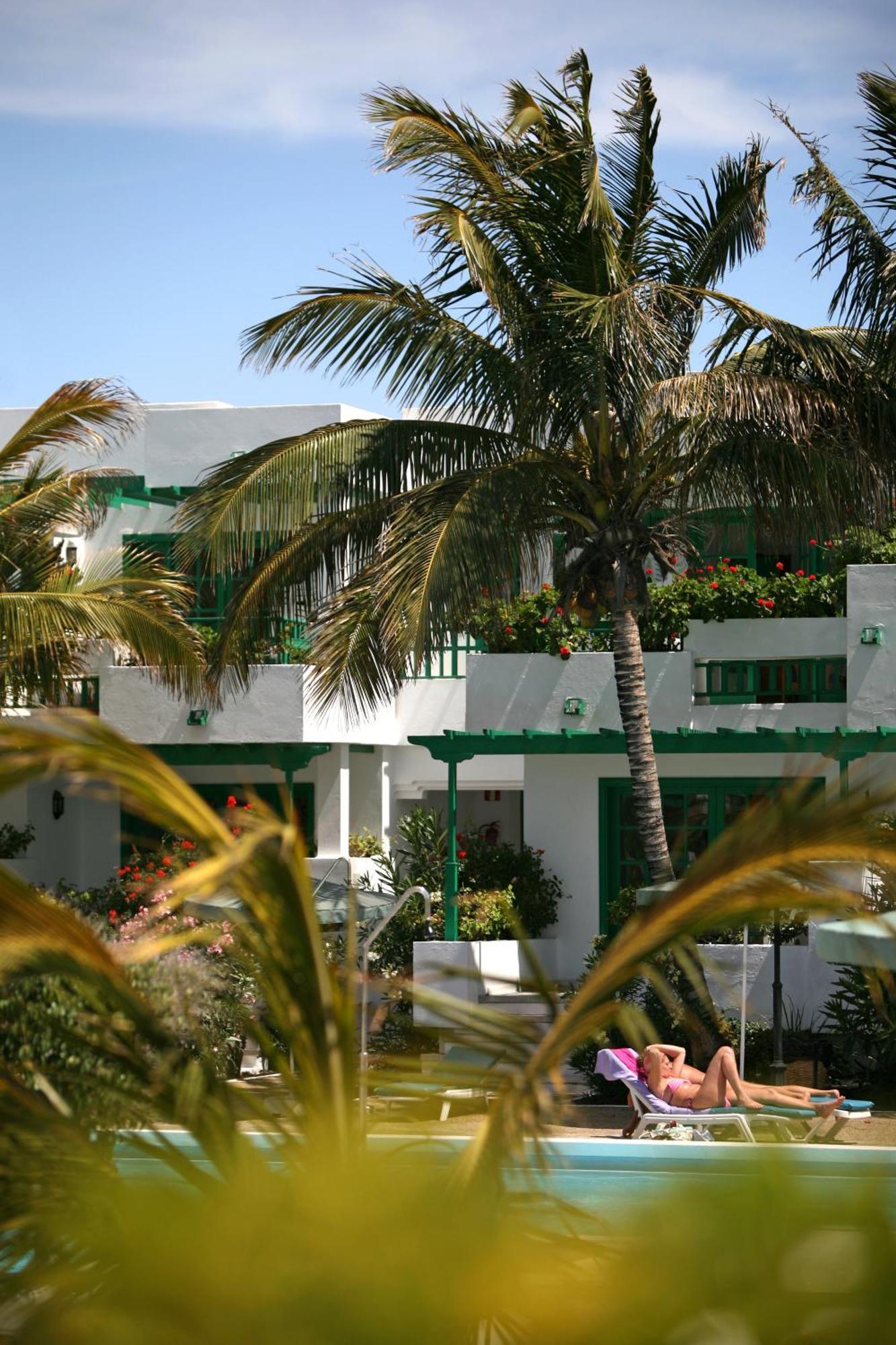 Nazaret Apartments Costa Teguise Dış mekan fotoğraf