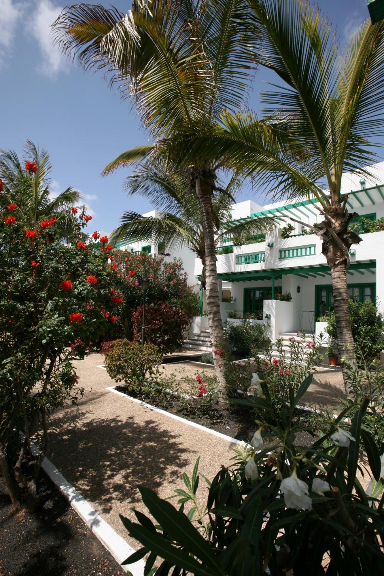 Nazaret Apartments Costa Teguise Dış mekan fotoğraf
